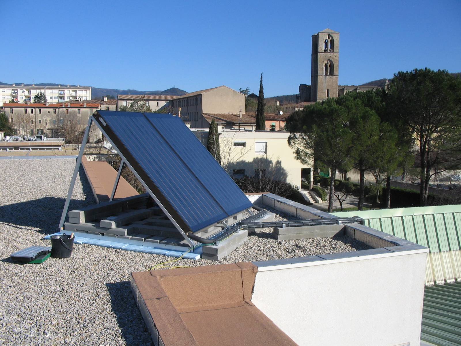 chauffe-eau solaire / asr fluidelec, erm automatismes / professionnel / ouvrages / qualités / fiabilité / projets / solaire / maintenance / reconnus / depuis plusieurs années / Contrôle / Vaucluse  / Provence / solaire individuel / Lodève / Hérault / 34 /