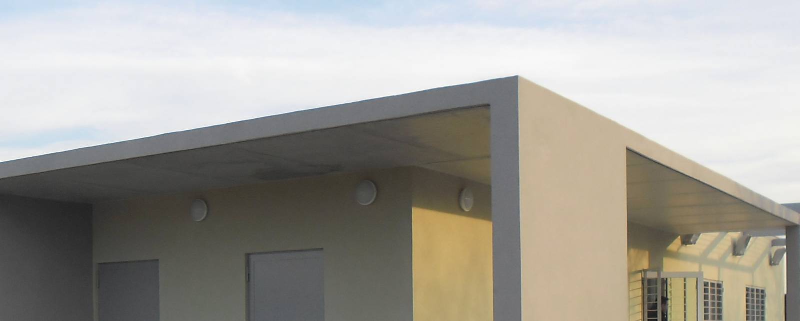 Asr fluidelec / erm automatismes / réseaux électriques / techniciens électriciens / techniciens habilités / solutions économes / économes en énergie / confiance depuis plus de 10 ans / savoir-faire / professionnalisme / projets électriques / Installation