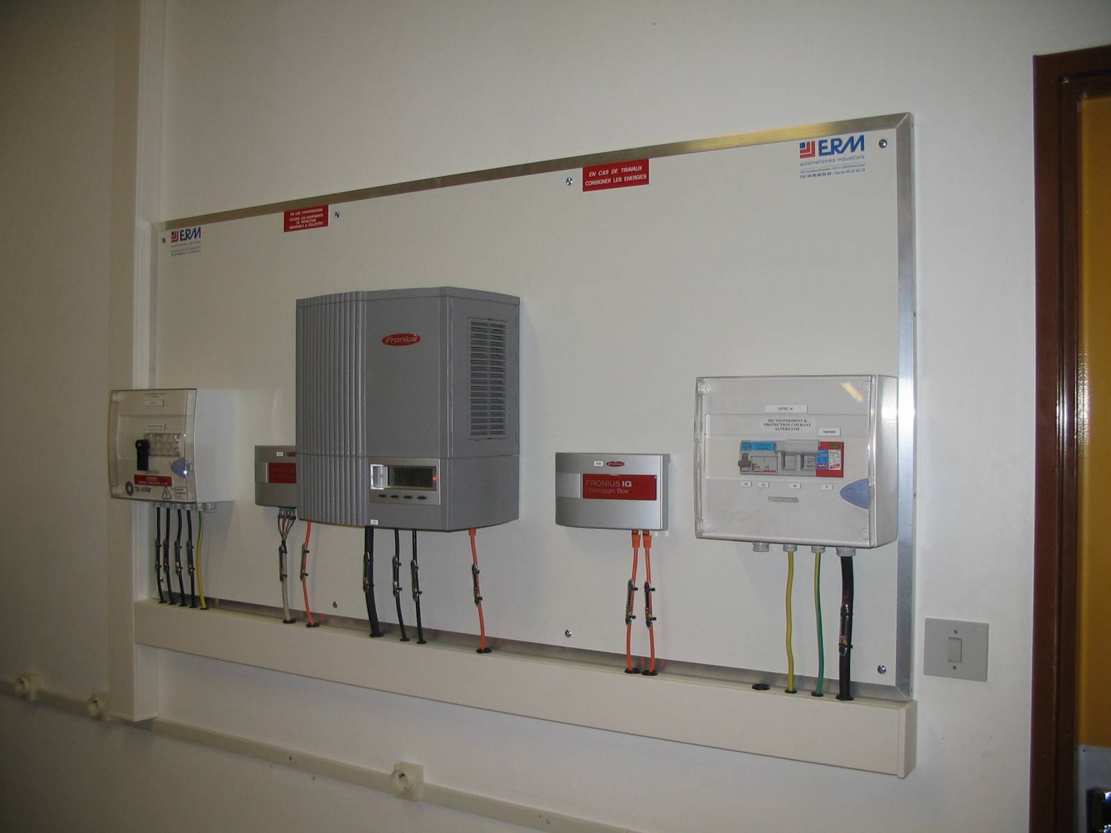 bac lestés / Dépôt de dossiers / EDF / Enedis / projets / garanties de 20 ans et plus / savoir-faire / Carpentras / Vaucluse / panneaux solaires / solaires photovoltaïques / intégration toiture / toiture d’une villa / toiture d’une maison / Dimensionnemen