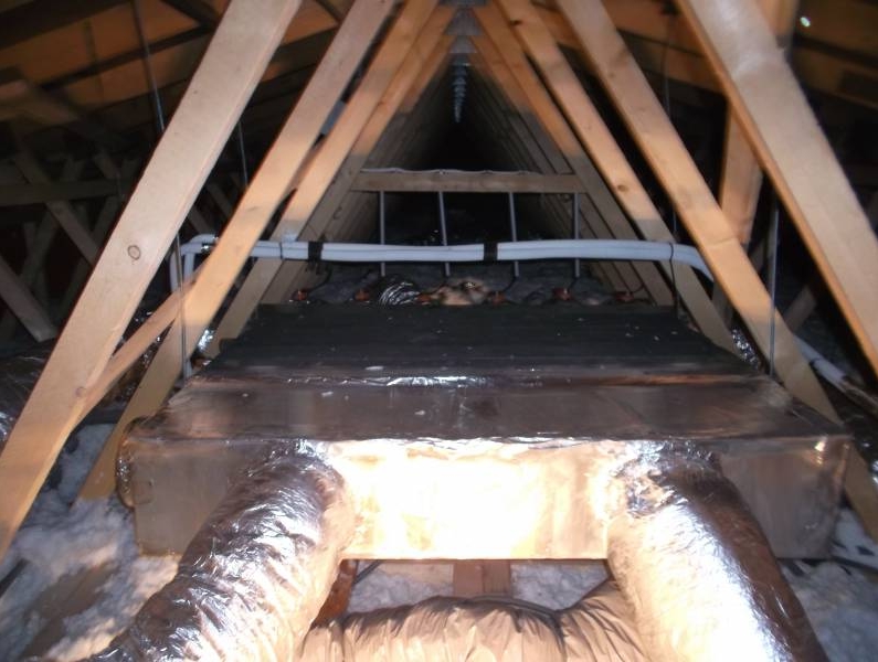 Climatisation réversible gainable / Mitsubishi Electric / thermostats digitaux / multisplits / Daikin / Toshiba / Hitachi / contrôler à distance smartphone / système Inverter