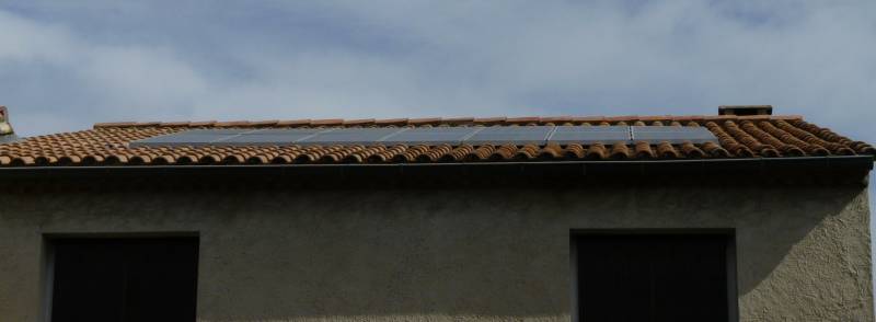 Dépôt de dossiers / EDF / Enedis / projets / garanties de 20 ans et plus / savoir-faire / Carpentras / Vaucluse / panneaux solaires / solaires photovoltaïques / intégration toiture / toiture d’une villa / toiture d’une maison / Dimensionnement / Études él