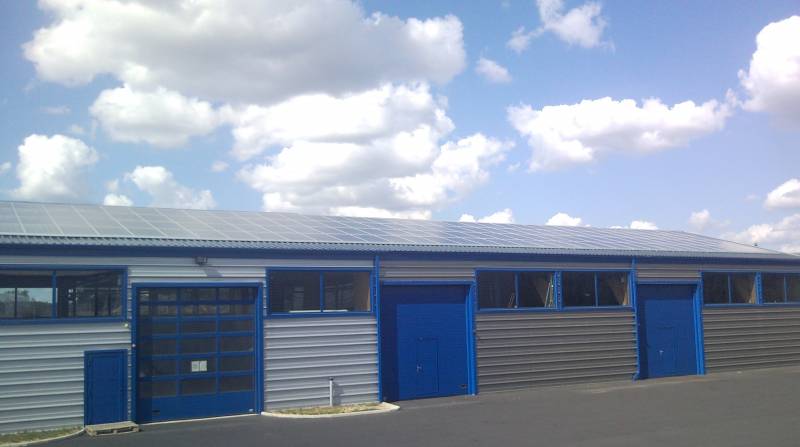 Centrales photovoltaïques / ASR Fluidelec / accompagne / revente de courant / image positive / dossiers EDF et Enedis / techniciens qualifiés / techniciens expérimentés / Devenez producteur de votre énergie électrique