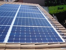 Installation centrales photovoltaïques / toitures industrielles / ASR Fluidelec / centrale photovoltaïque de 250kWc / études / Enedis / techniciens qualifiés et expérimentés / maintenance et l’entretien centrale / 325000kWh par an